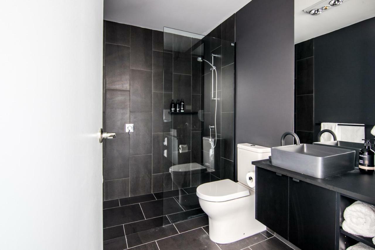 Change Overnight Launceston Exterior foto